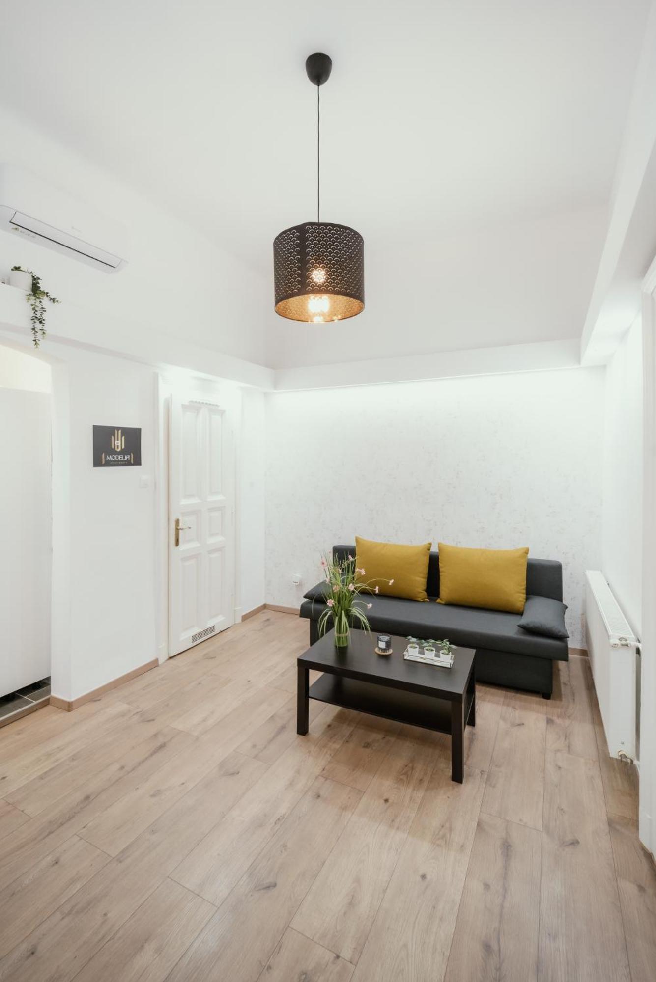 Modelia Apartment At Gellert Square Budapest Exterior photo
